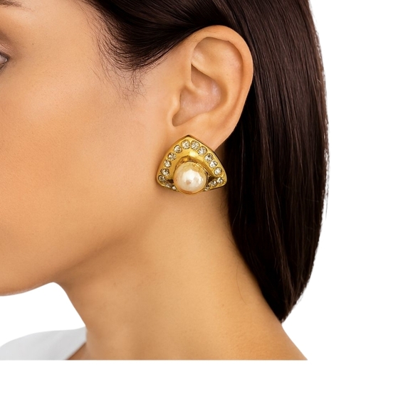 Vintage Gold Tone Pearl Gemstone Stud Earrings - Picture 7 of 9